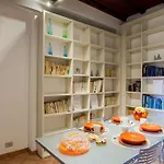 Pantheon Large Apartment In The Heart Of Rome S
